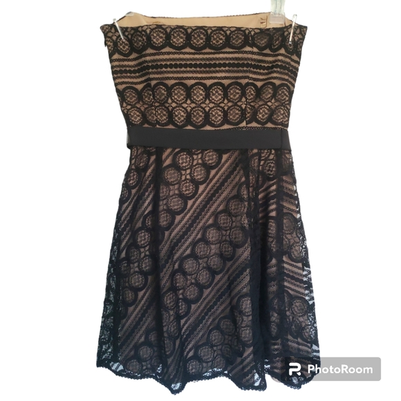 Ann Taylor-Loft Black Lace Strapless Dress Size 2 - Picture 3 of 11